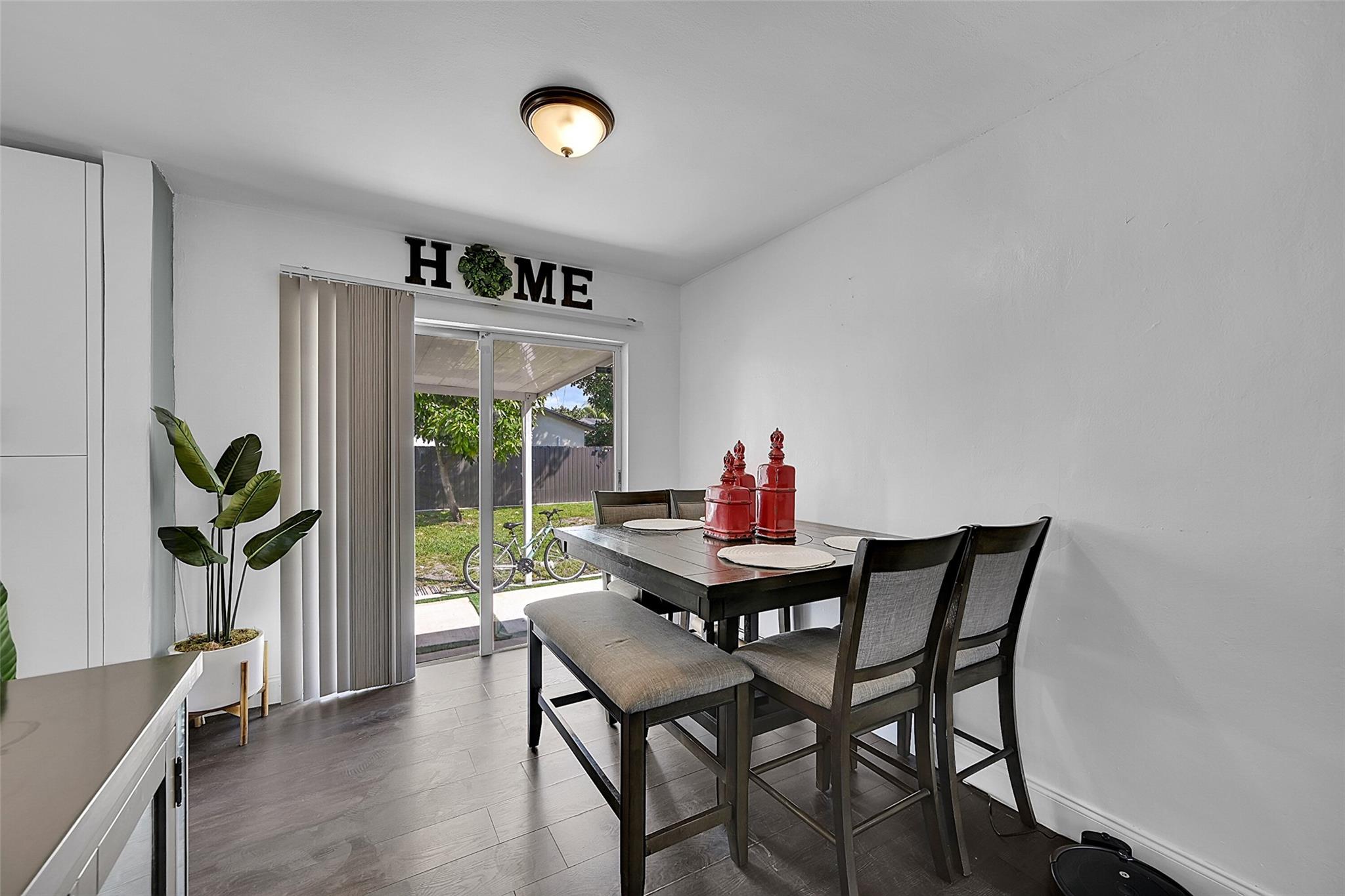 SCOTT ESTATES FIRST ADD - Residential