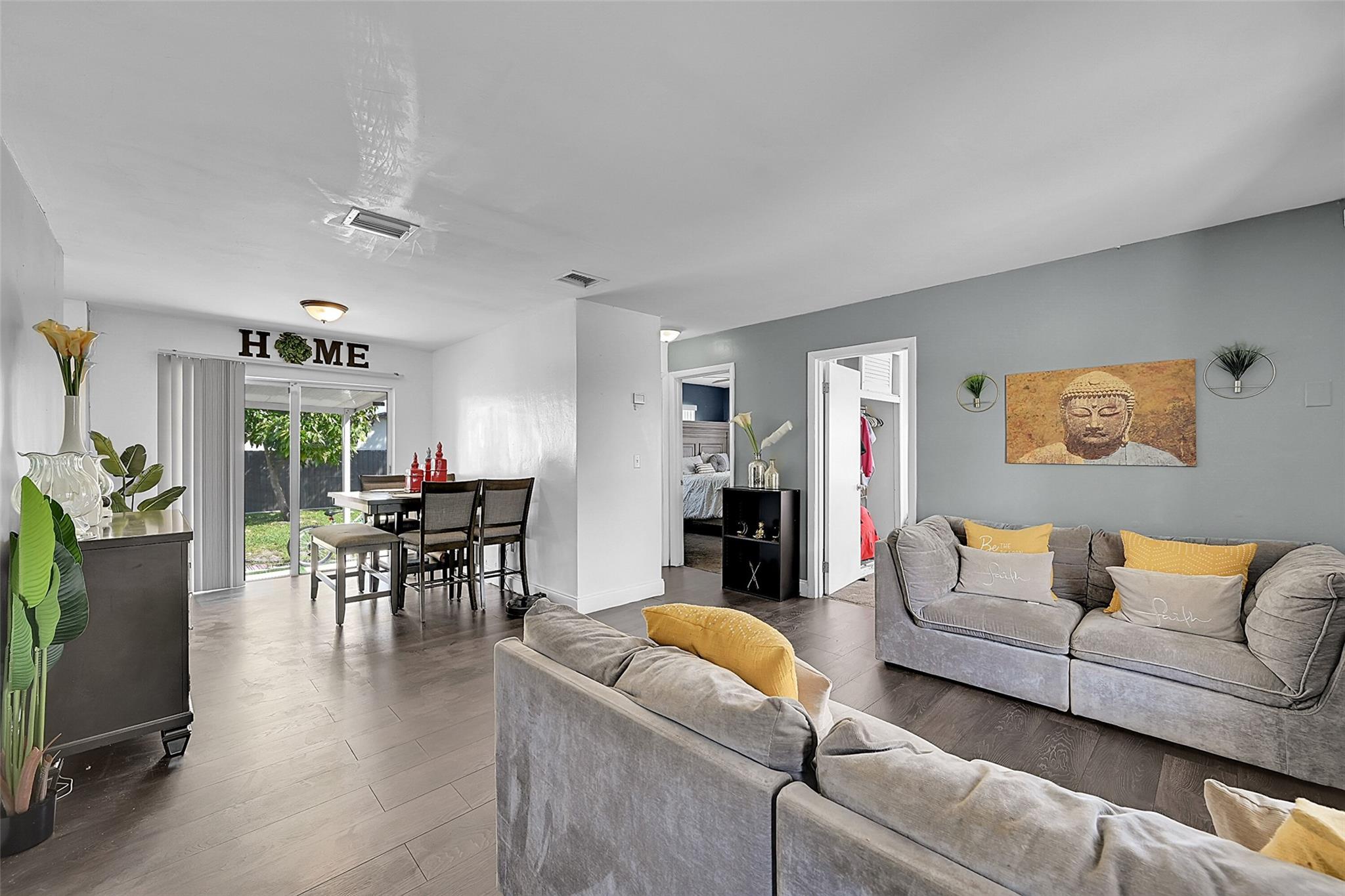 SCOTT ESTATES FIRST ADD - Residential