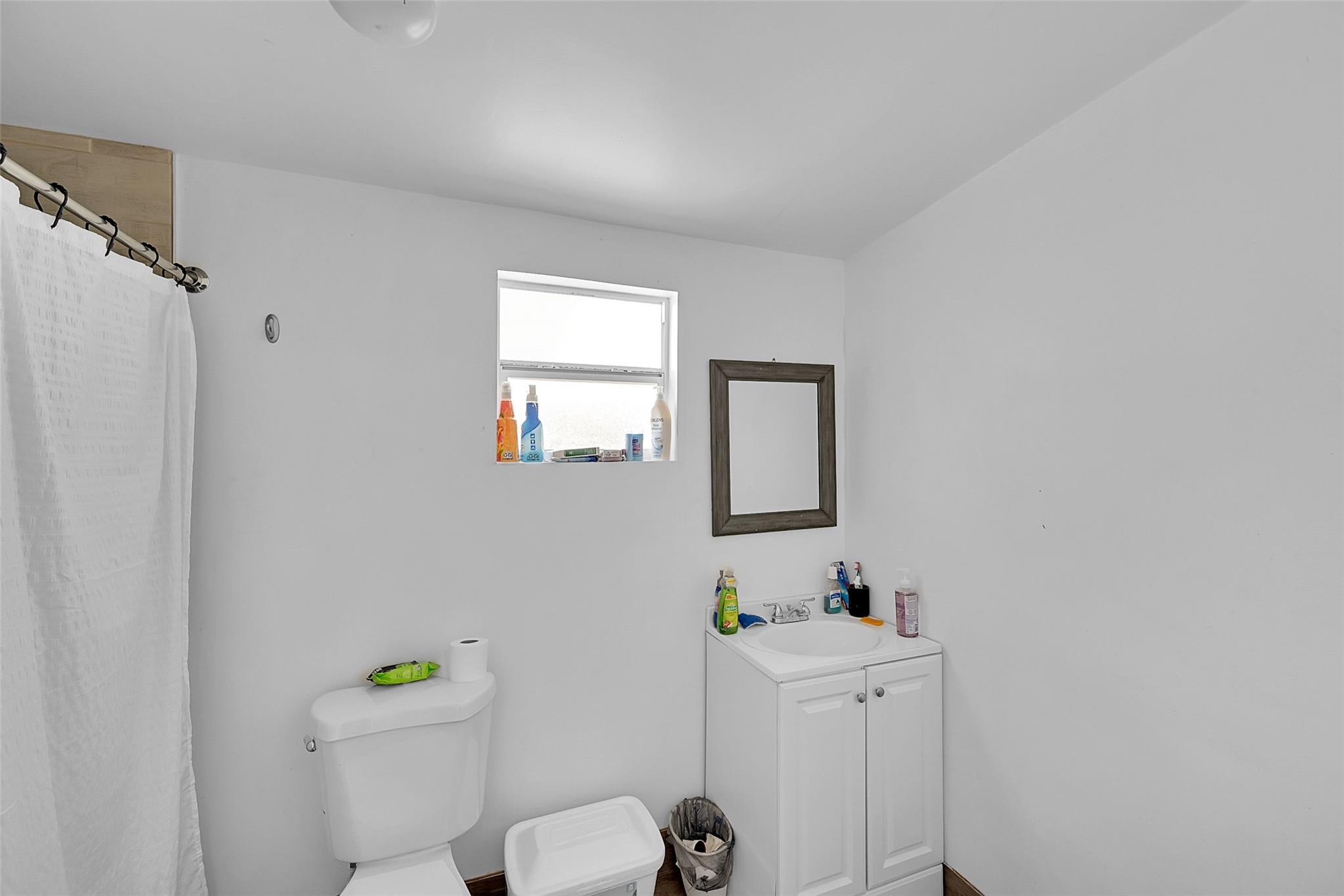 SCOTT ESTATES FIRST ADD - Residential