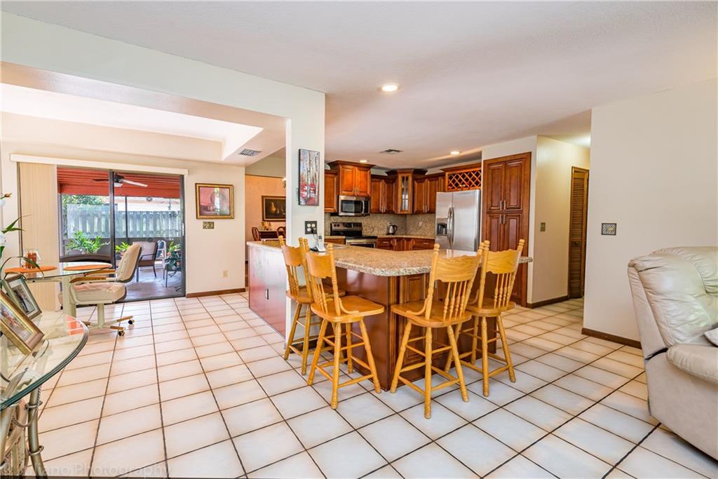 MARCANO ESTATES - Residential