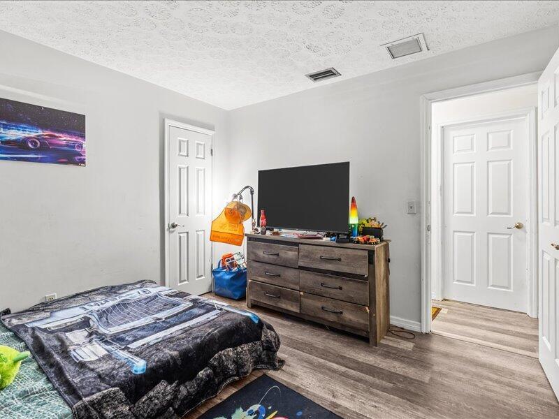 PORT ST LUCIE SECTION 3 - Residential