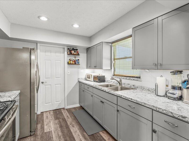 PORT ST LUCIE SECTION 3 - Residential