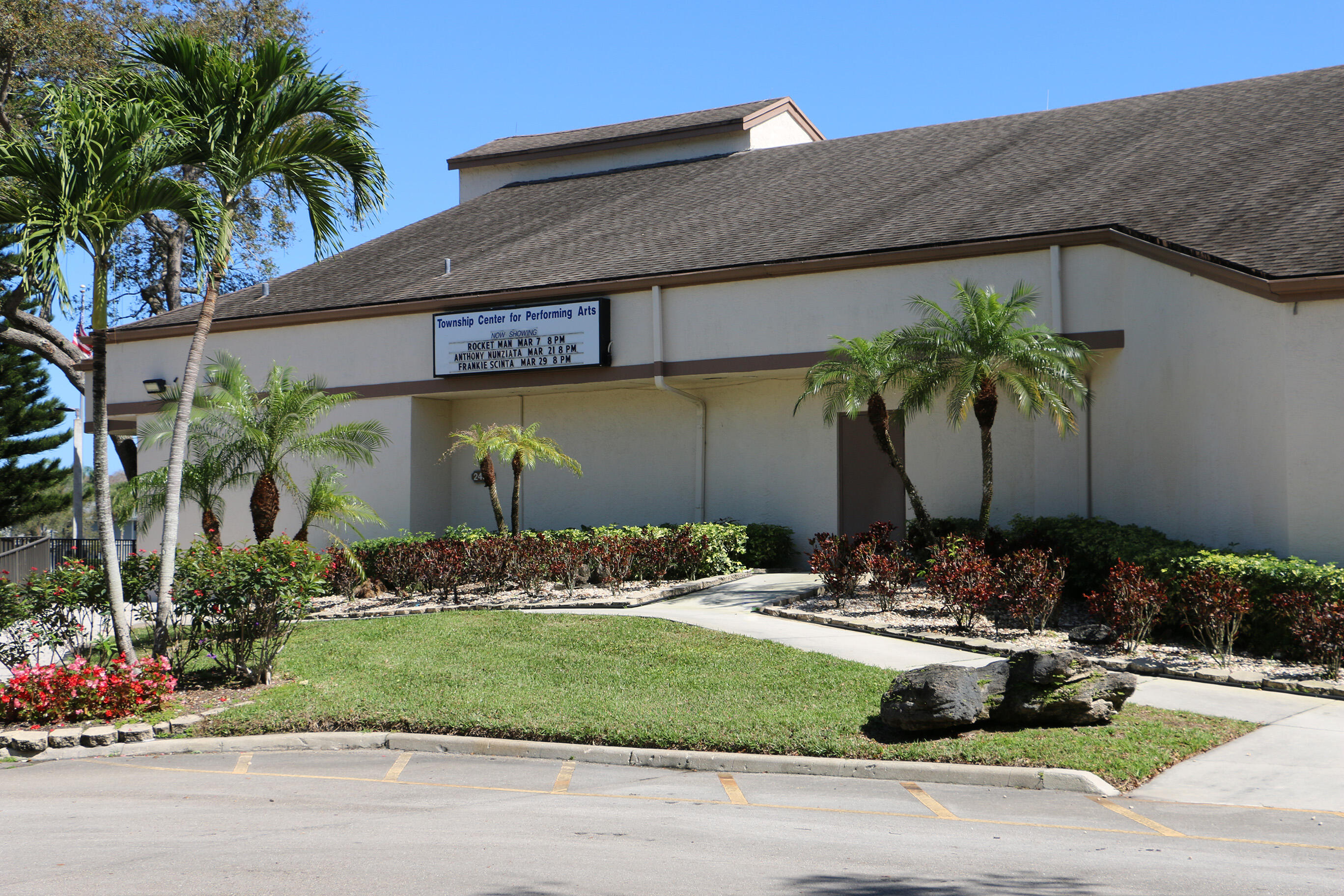 KARANDA VILLAGE VI-C CONDO - Residential