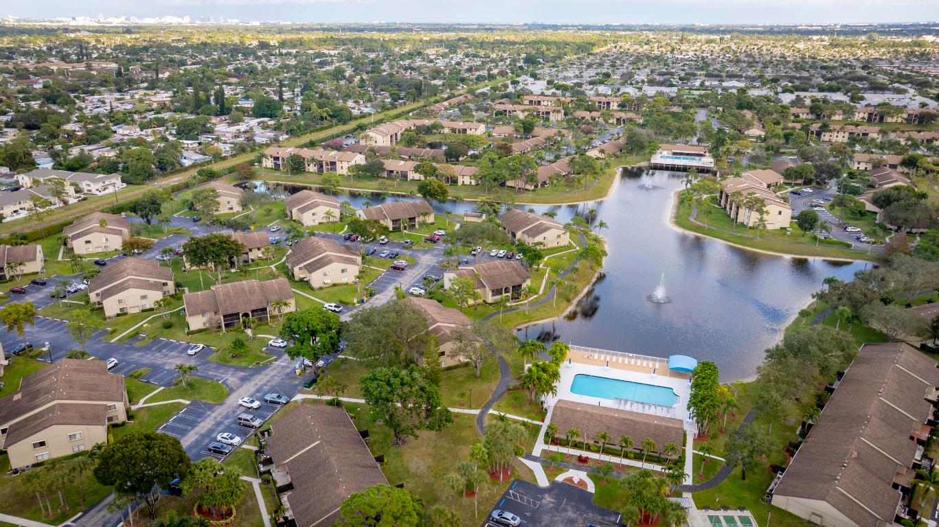 PINE RIDGE NORTH I CONDO - Residential