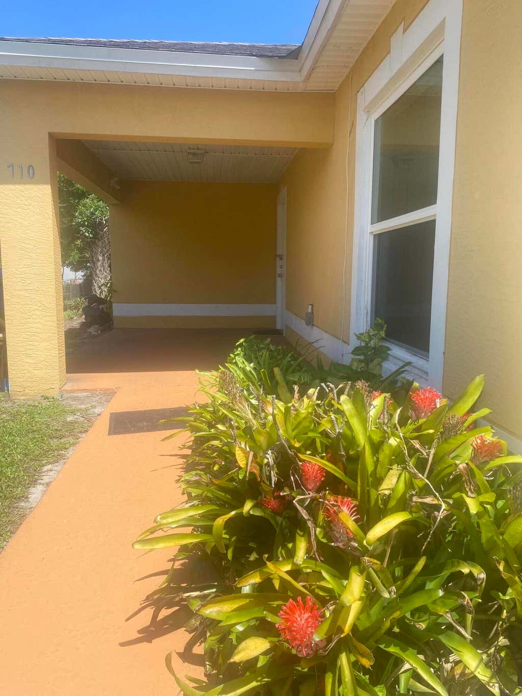 Photo of 710 N 23rd Street, Fort Pierce, FL 34950 (MLS # B26062639)