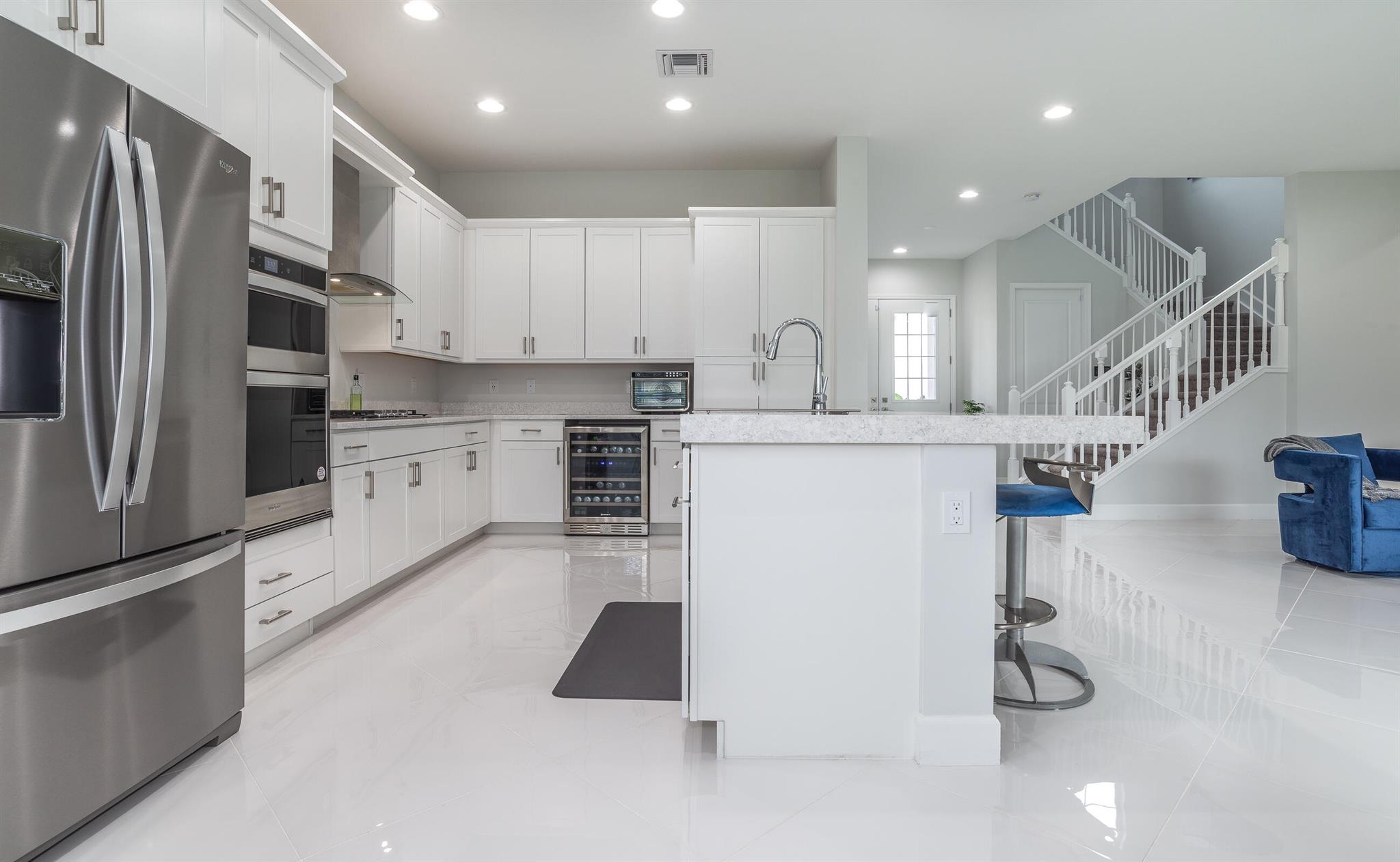 ORCHARDS OF WESTLAKE PHAS - Residential Lease