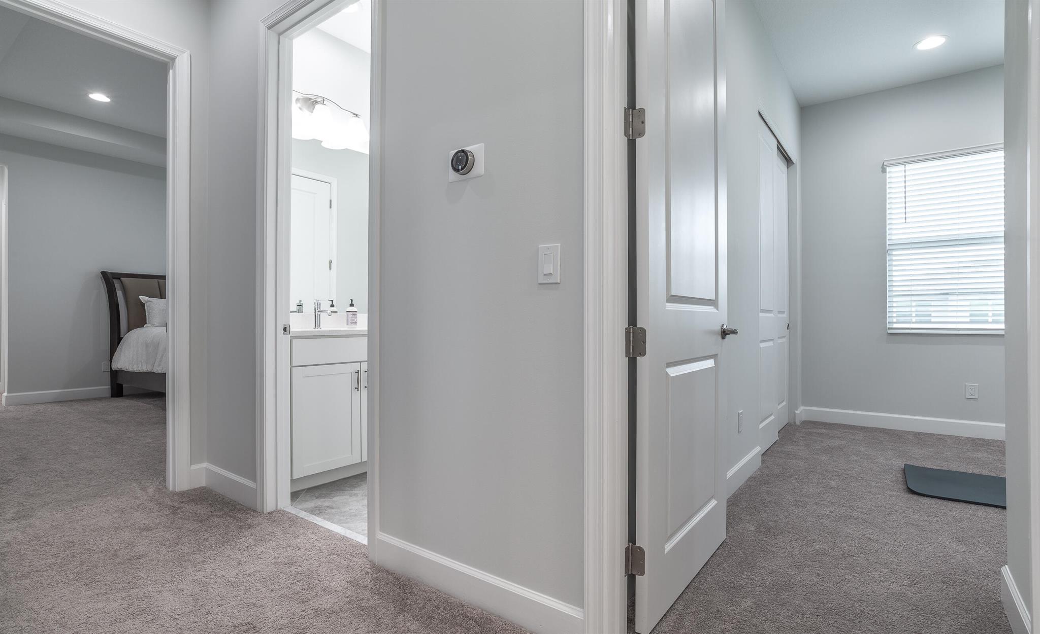 ORCHARDS OF WESTLAKE PHAS - Residential Lease