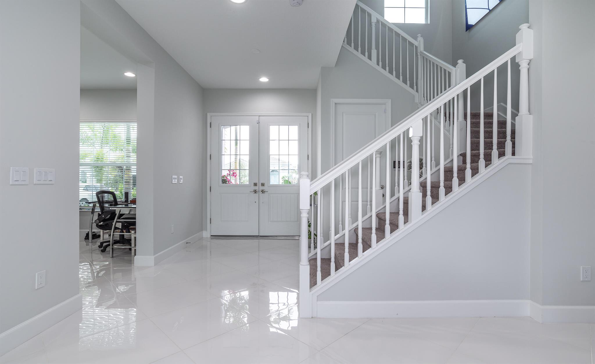 ORCHARDS OF WESTLAKE PHAS - Residential Lease