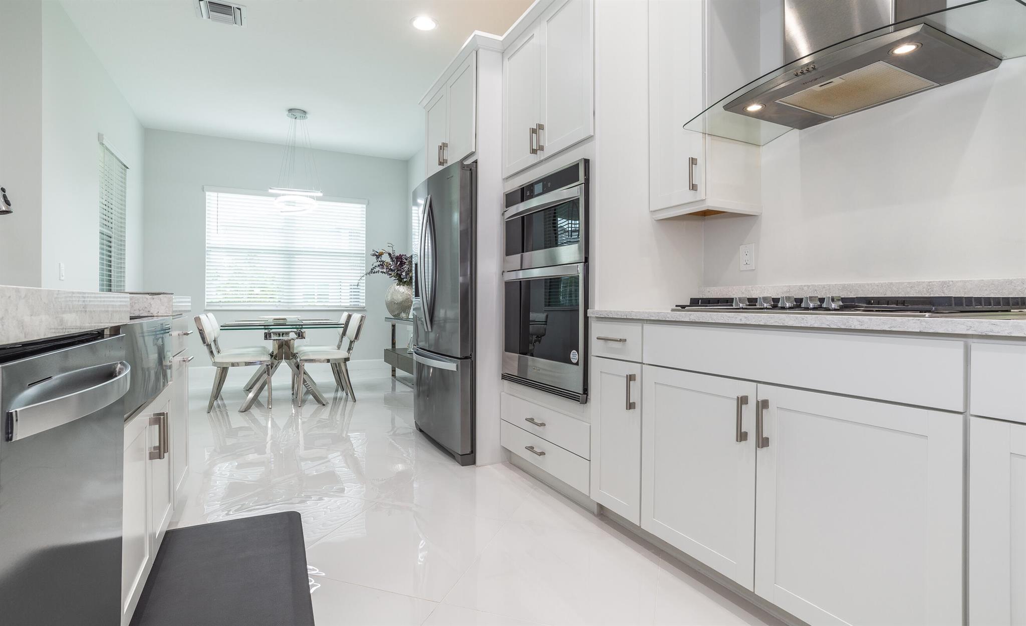 ORCHARDS OF WESTLAKE PHAS - Residential Lease