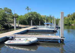 8479 SE Eagle Avenue