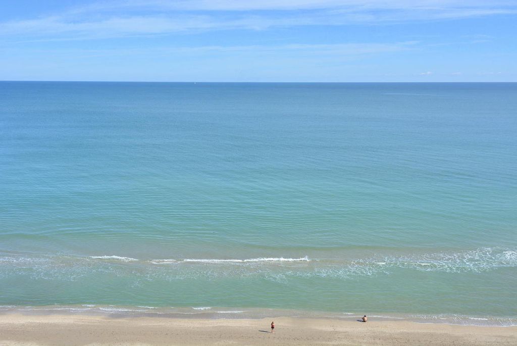 Photo of 8479 SE Eagle Avenue, Hobe Sound, FL 33455 (MLS # B26009099)