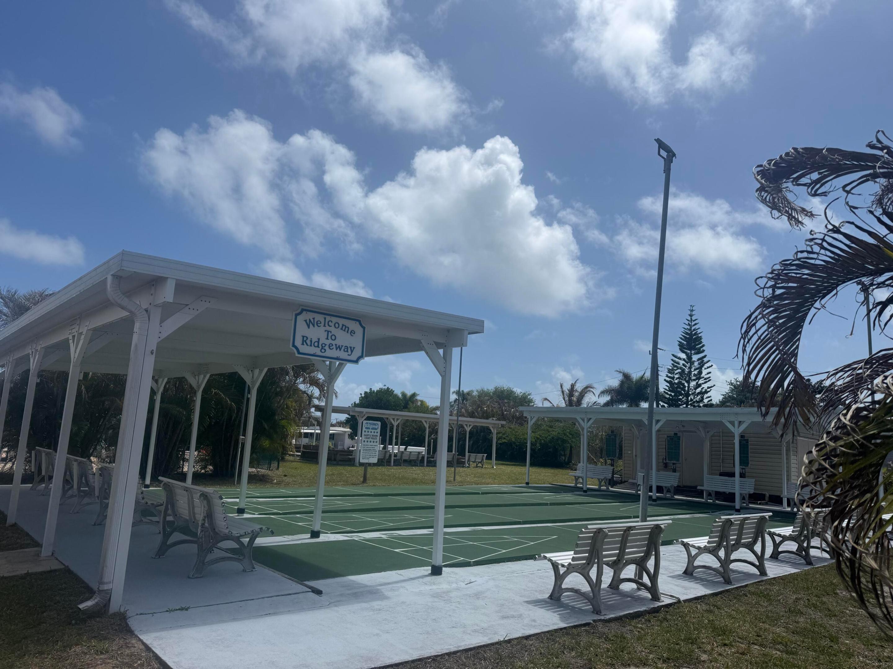 RIDGEWAY - Residential