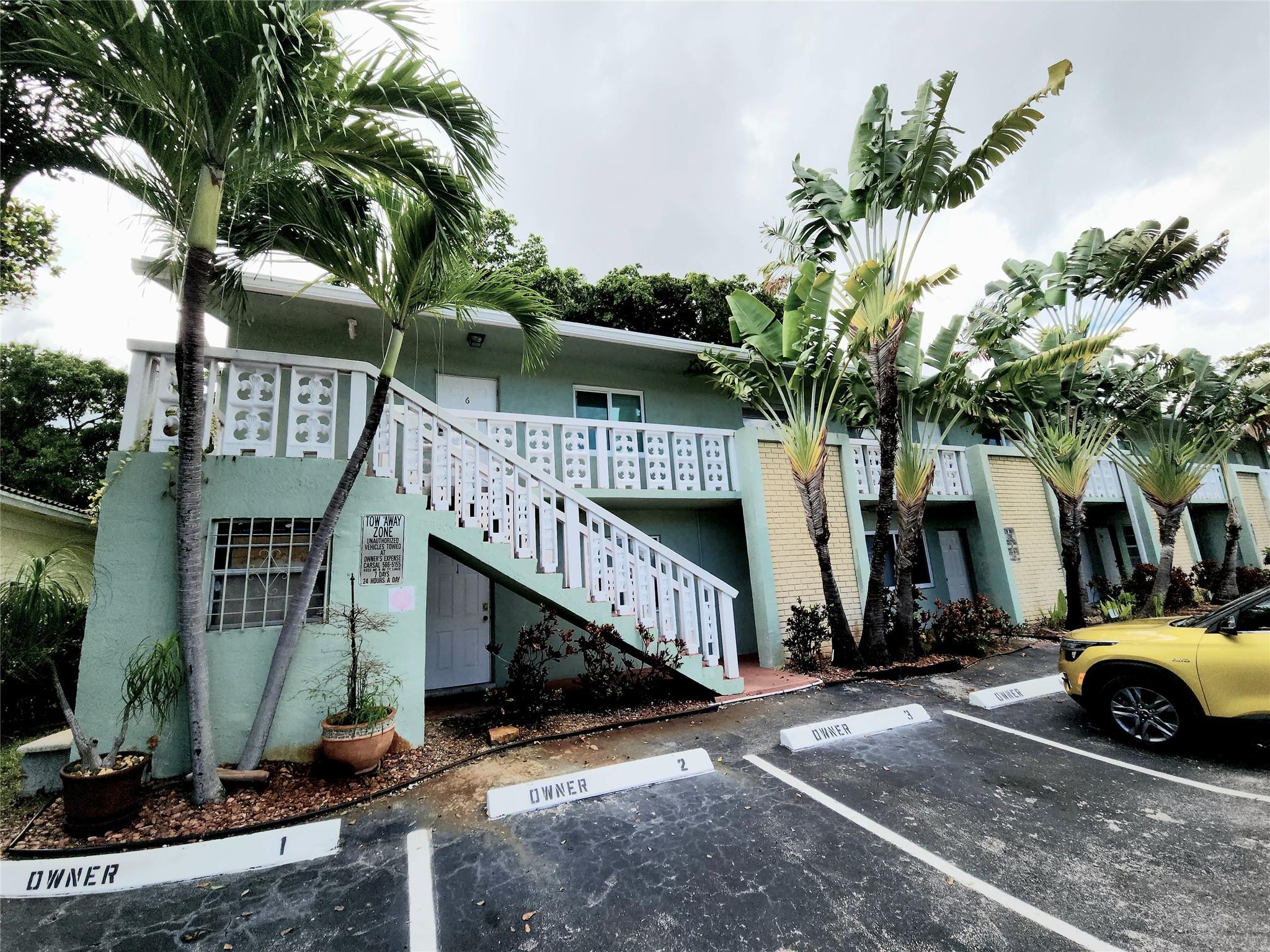 WALK JUST 1 BLOCK TO EXCITING WILTON DRIVE! THIS 2 BEDROOM 1 BATH UNIT HAS CERAMIC TILE FLOORS, ON THE 2ND FLOOR WITH SPLIT BEDROOMS AND PLENTY OF CLOSETS. PERFECT PLACE FOR SIMPLE & EASY LIVING OR A GREAT SECOND HOME HERE IN GORGEOUS SUNNY FLORIDA! ENJOY HOT WILTON MANORS PUBS, CLUBS AND RESTAURANTS. HEATED POOL. CAN RENT 1ST YEAR IF YOU ARE AN INVESTOR. VERY STABLE AND REASONABLE CONDO FEES.