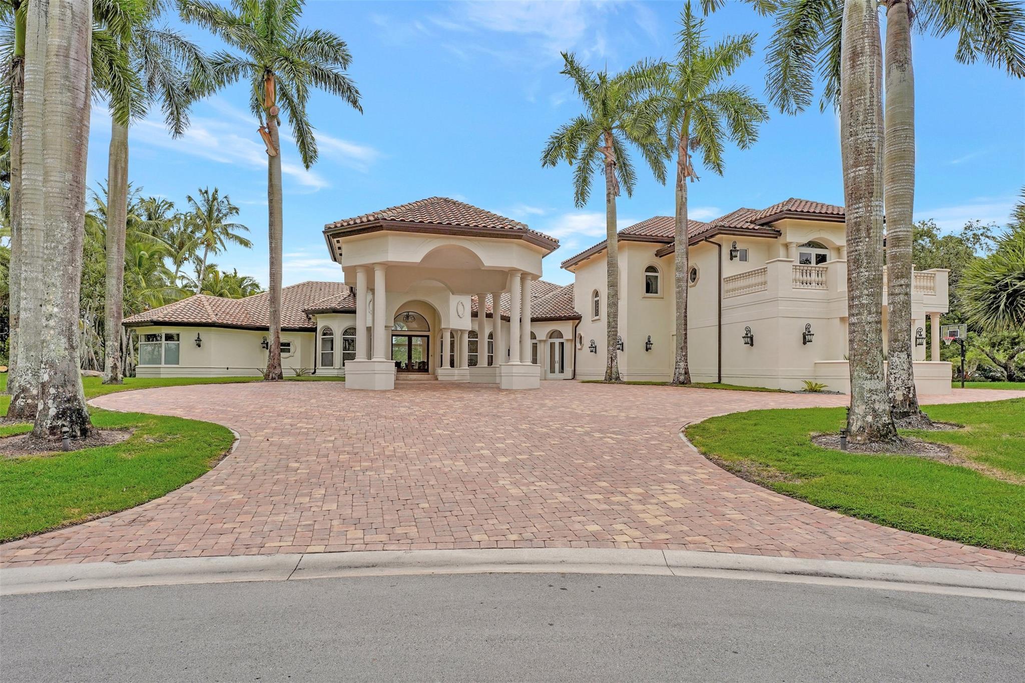 3440 Stallion Ln