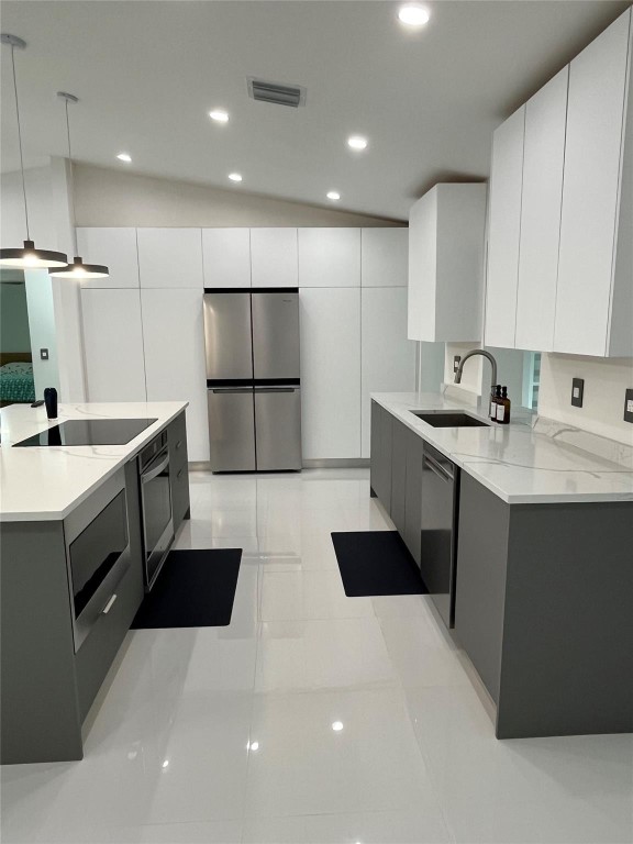 Forest Hills West 74-38 B - Residential