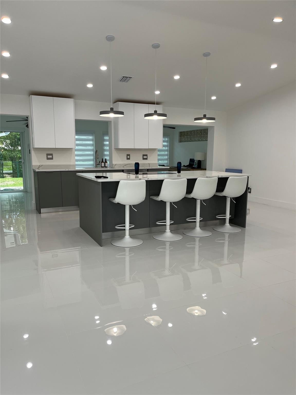 Forest Hills West 74-38 B - Residential