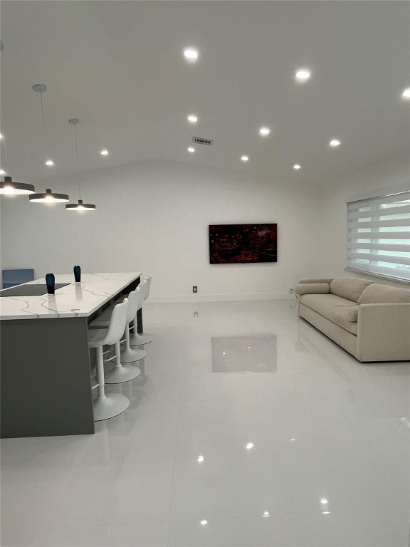 Forest Hills West 74-38 B - Residential