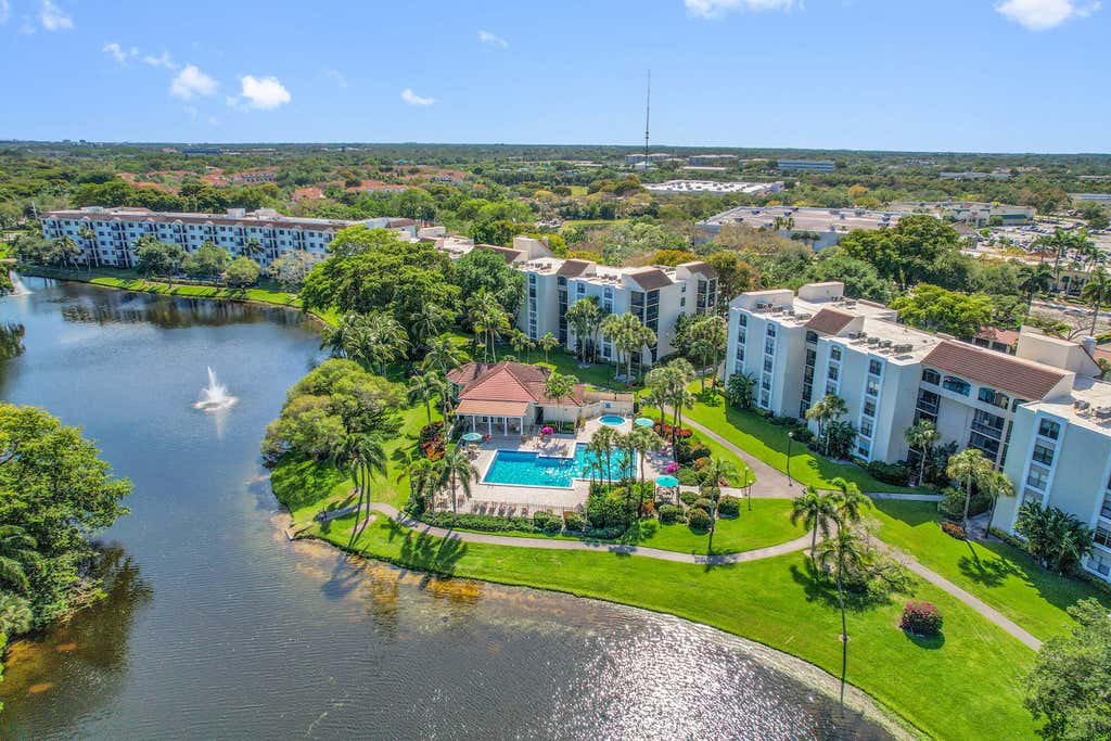 Photo of 820 Lavers Circle #G303, Delray Beach, FL 33444 (MLS # R11081366)