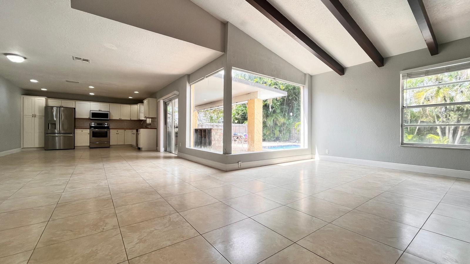 Properties 11535 Sanderling Drive