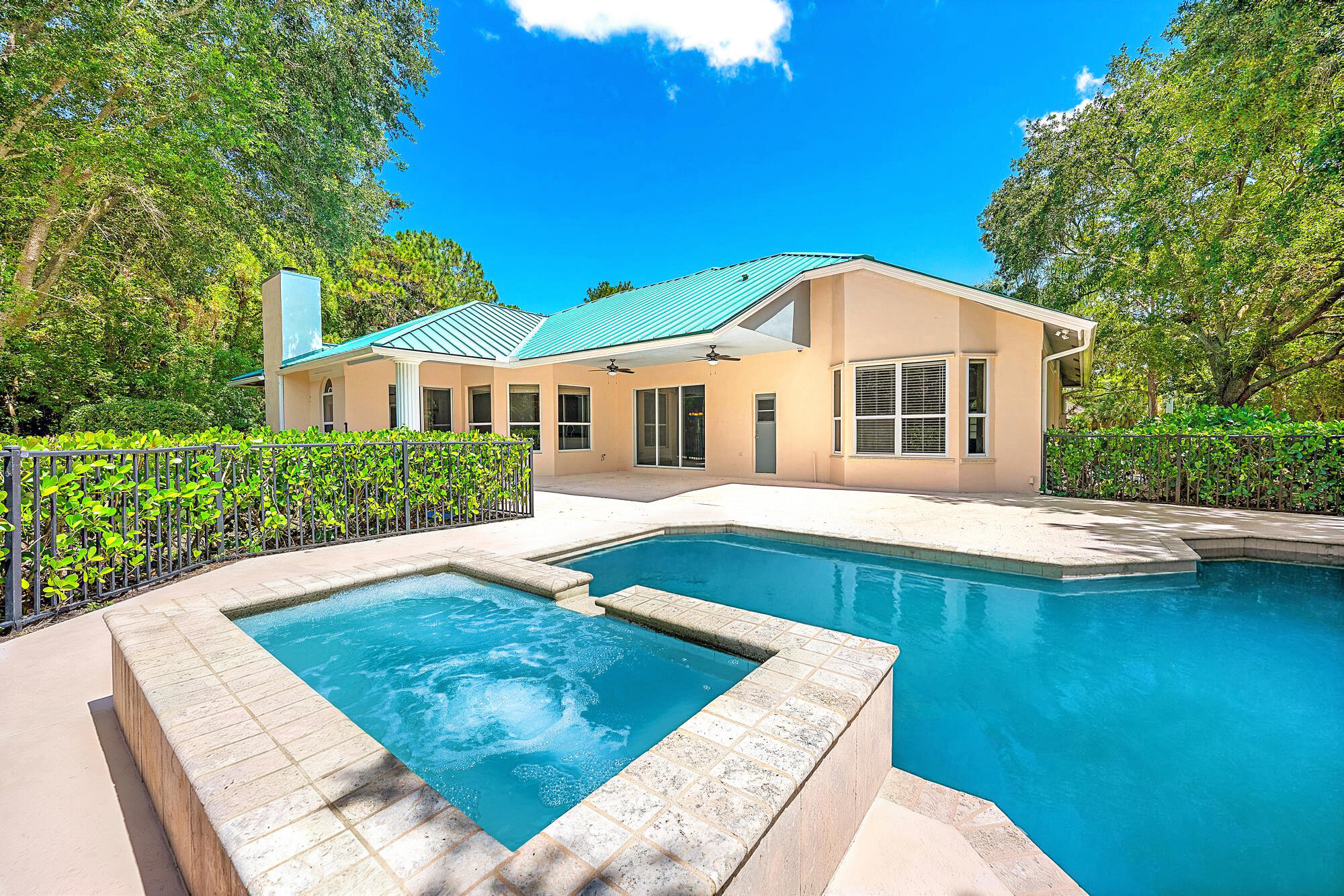 Acreage & Unrec - Residential