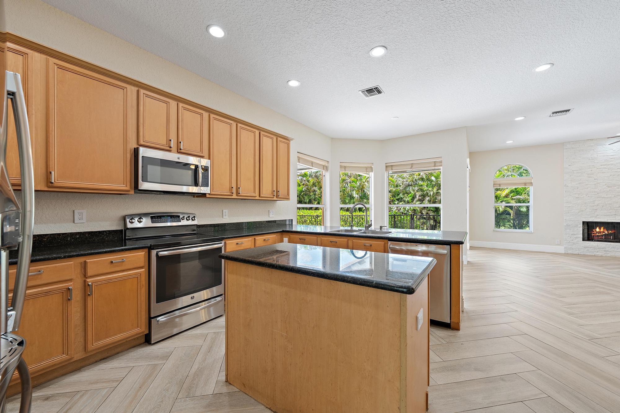 Acreage & Unrec - Residential