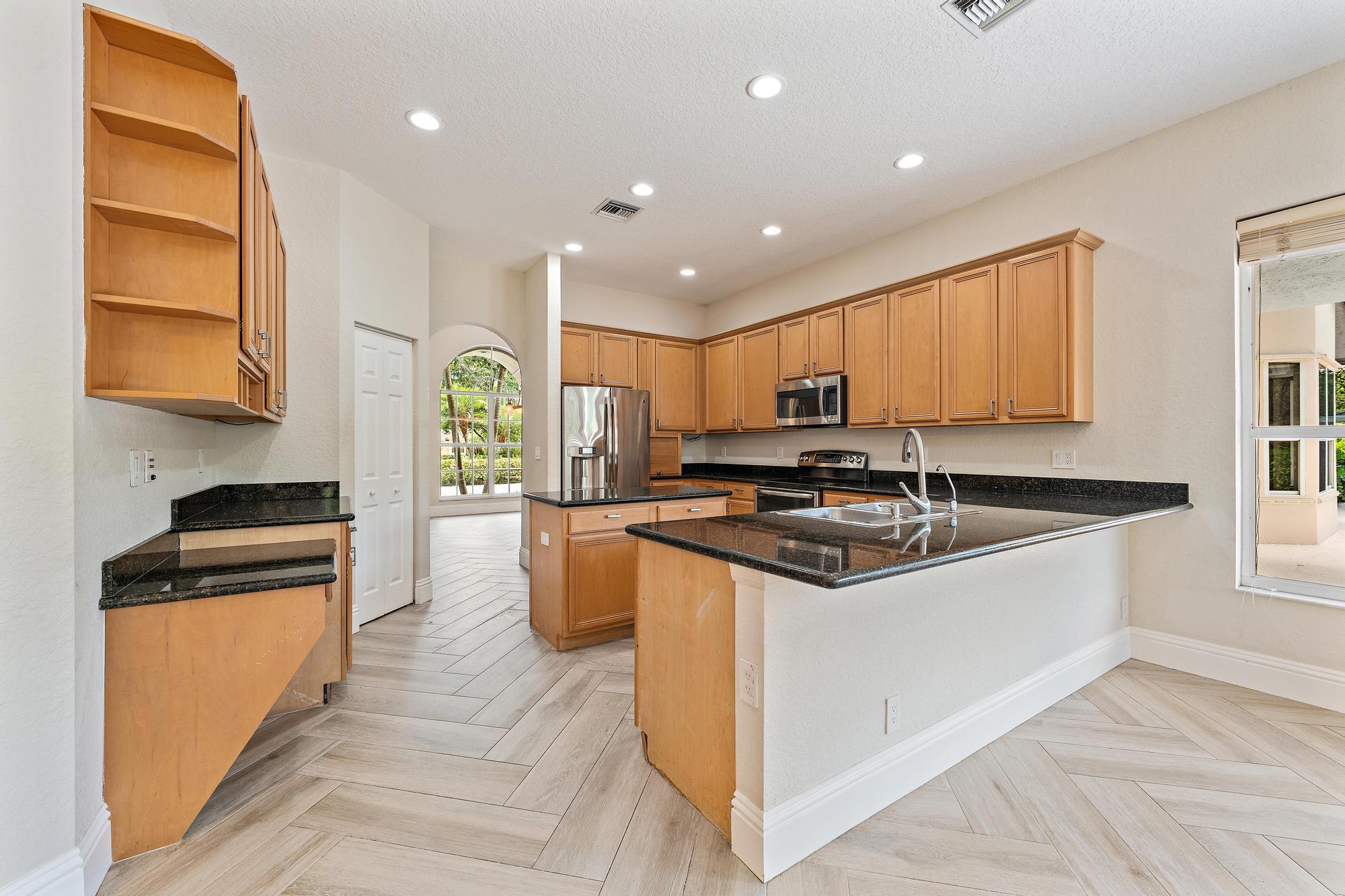 Acreage & Unrec - Residential