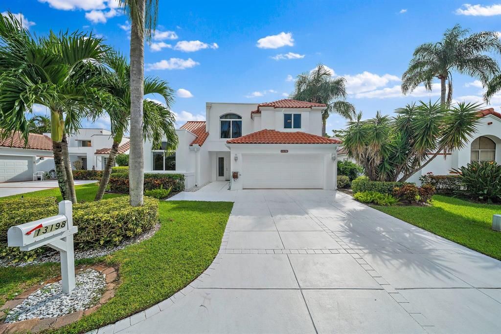 Photo of 13198 Touchstone Place, Palm Beach Gardens, FL 33418 (MLS # R10742584)