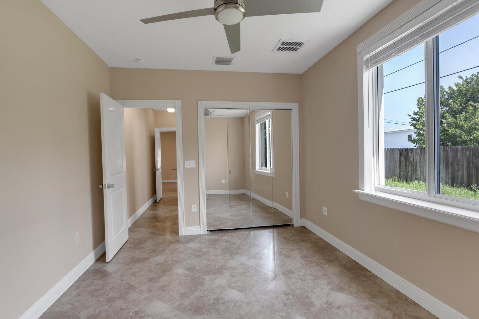 SEABOARD PARK - Residential