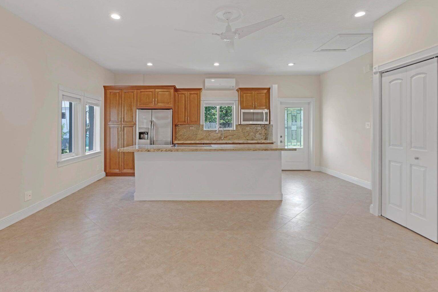 SEABOARD PARK - Residential