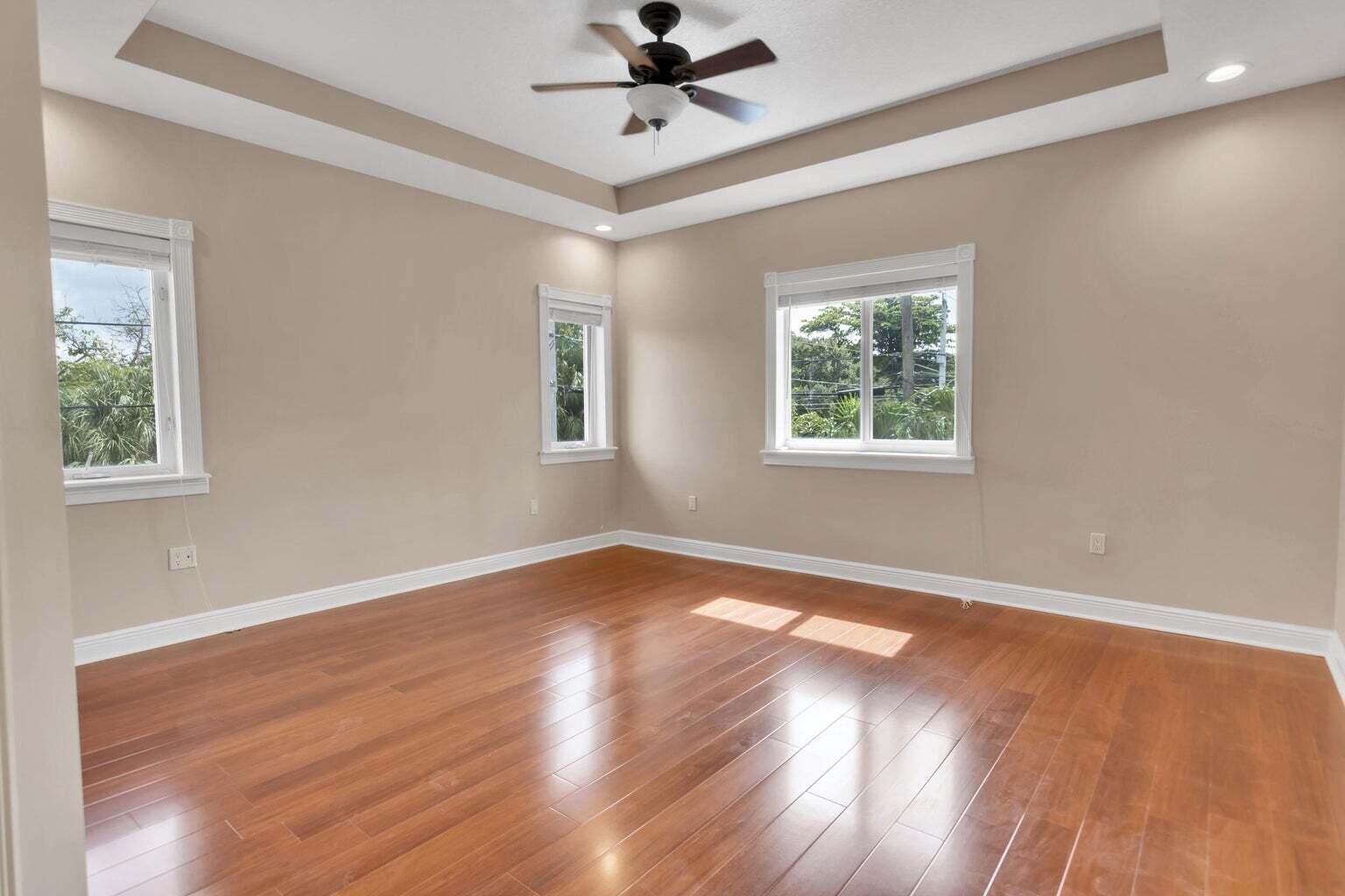 SEABOARD PARK - Residential