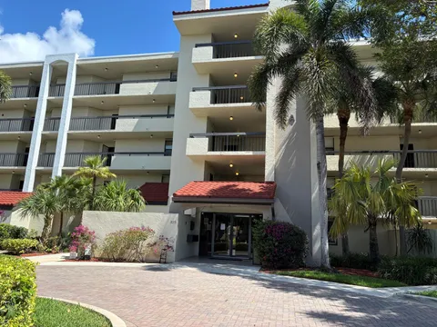 825 Egret Circle Unit 205, Delray Beach, FL MLS: R11089946
