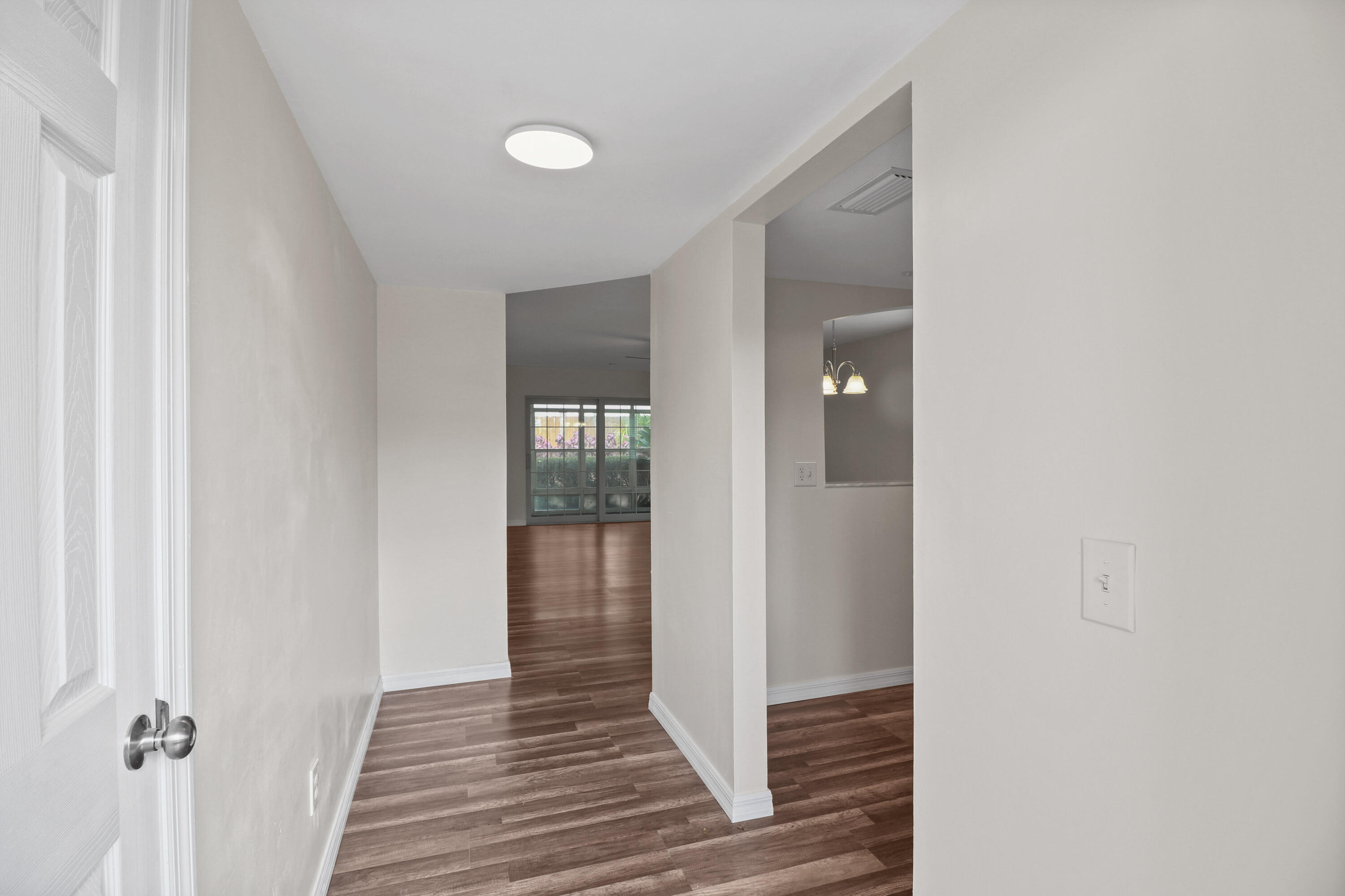 Kingswood Condo - Residential