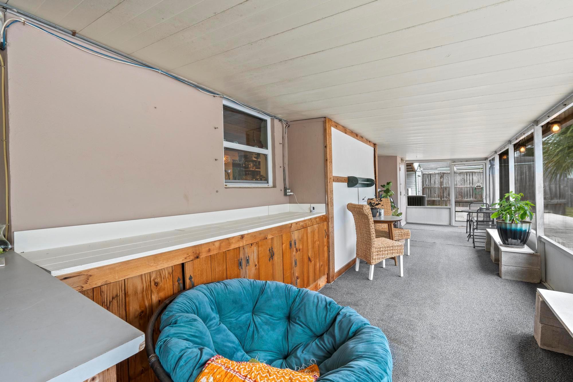 JUPITER ACRES - Residential