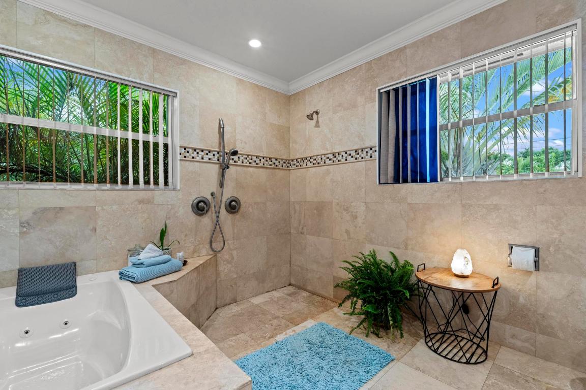 JUPITER ACRES - Residential