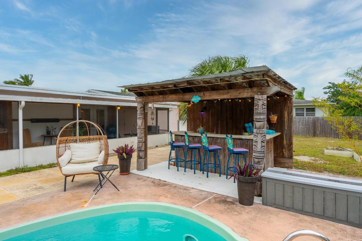 JUPITER ACRES - Residential