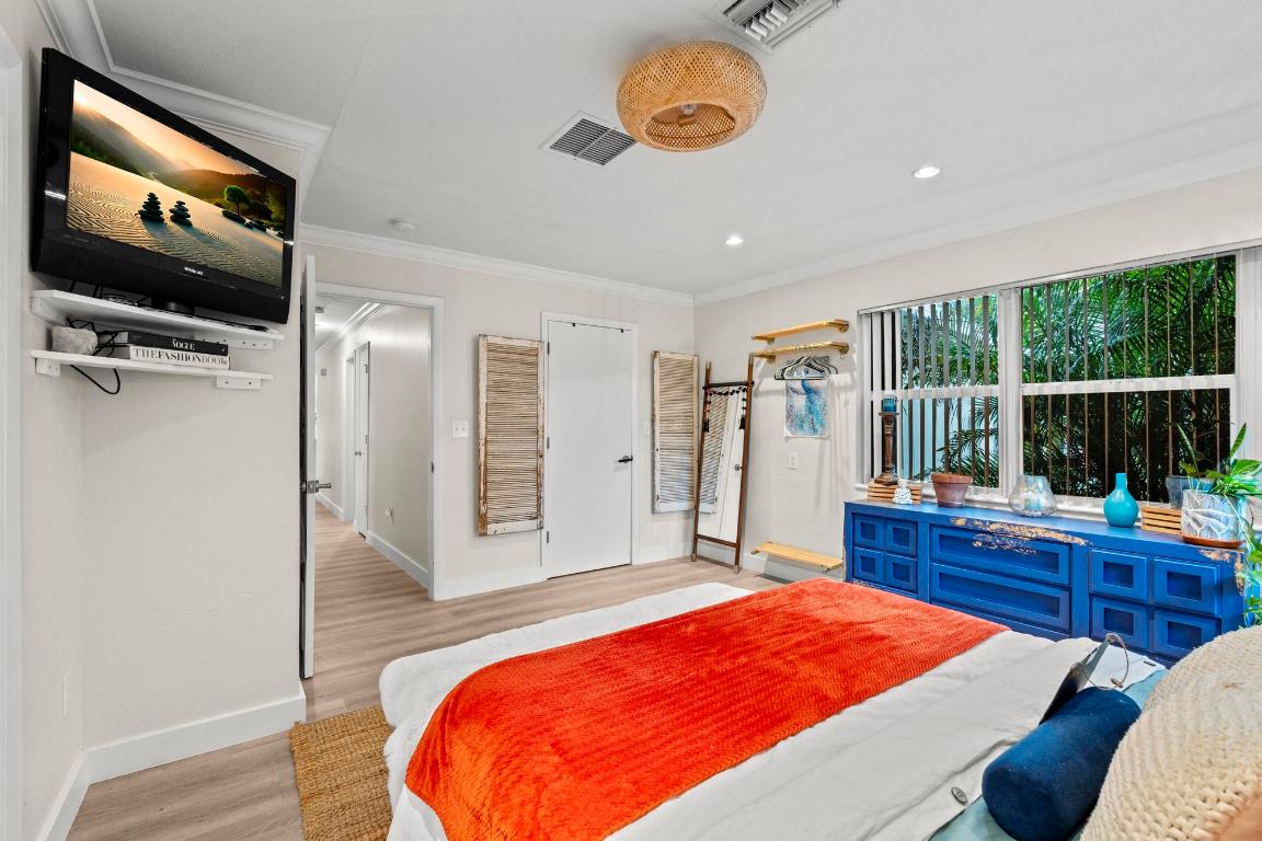 JUPITER ACRES - Residential