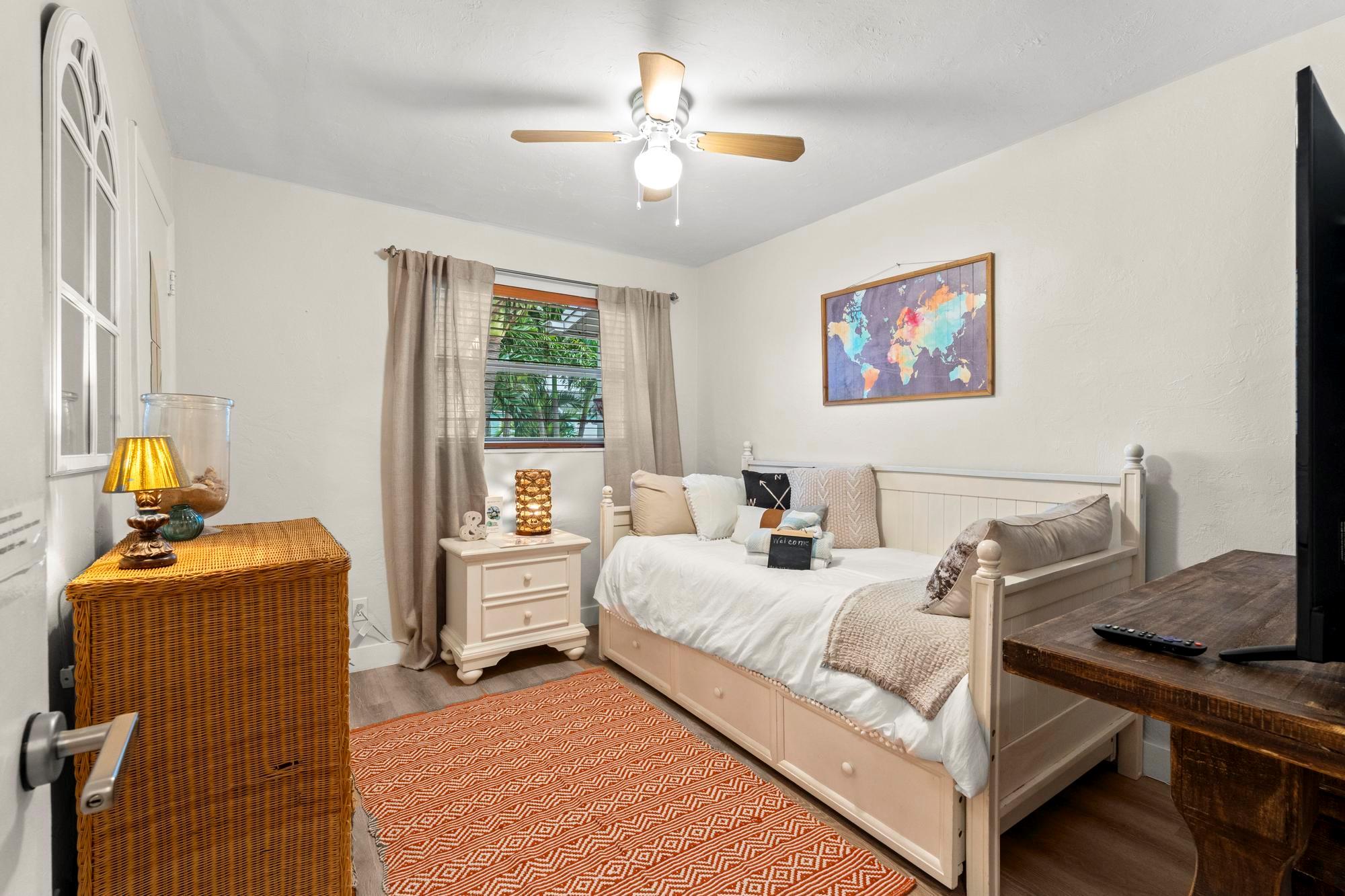 JUPITER ACRES - Residential