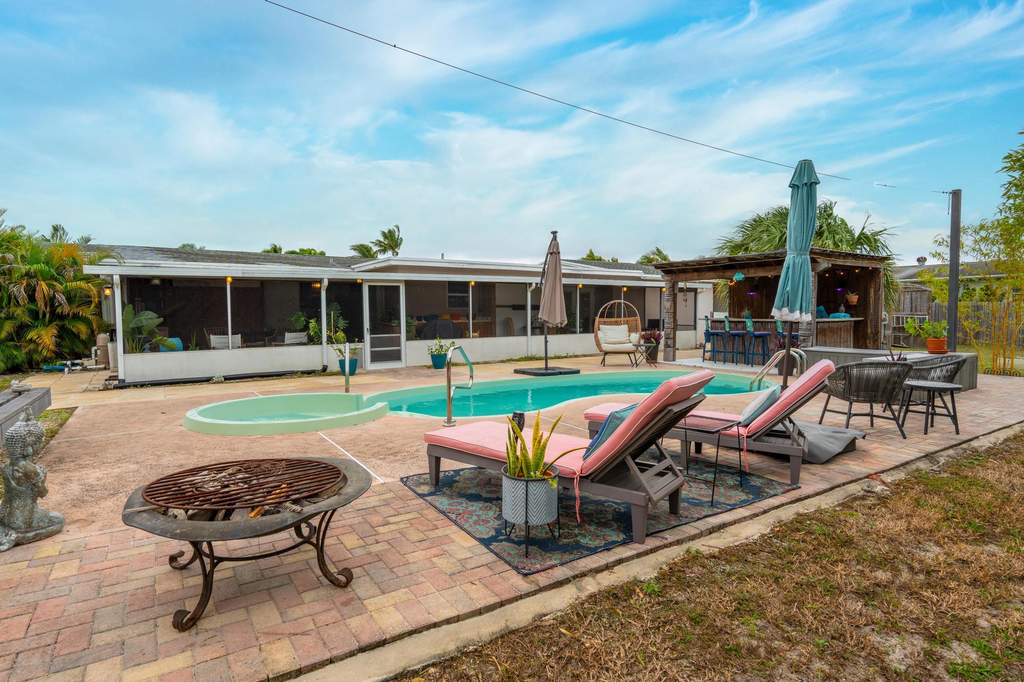 JUPITER ACRES - Residential