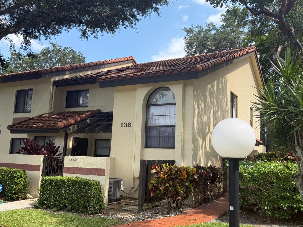 Photo of 5896 S End Lake Drive #202, Boynton Beach, FL 33437 (MLS # B26043329)