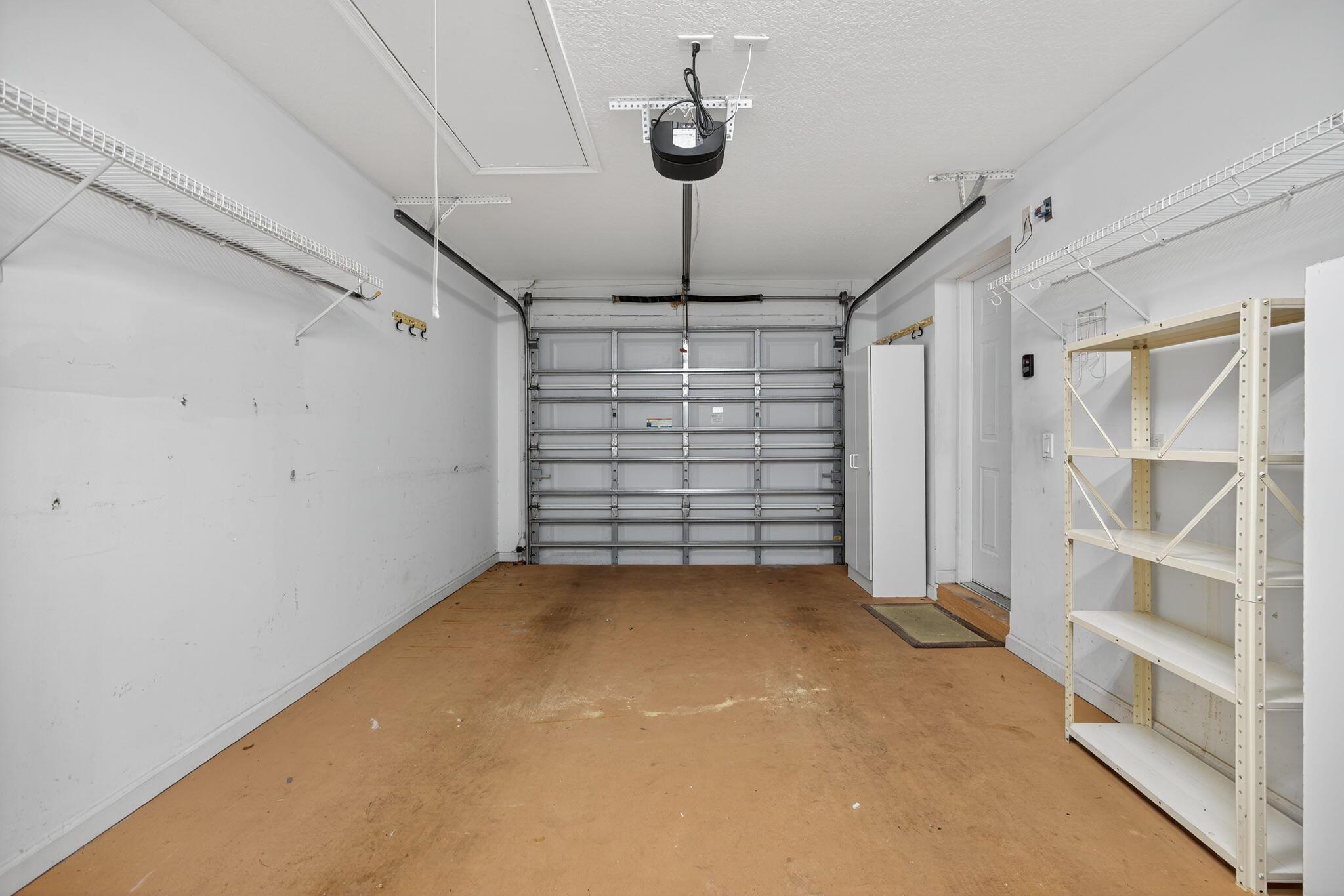 VILLAS AT MANGROVE BAY CO - Residential Lease