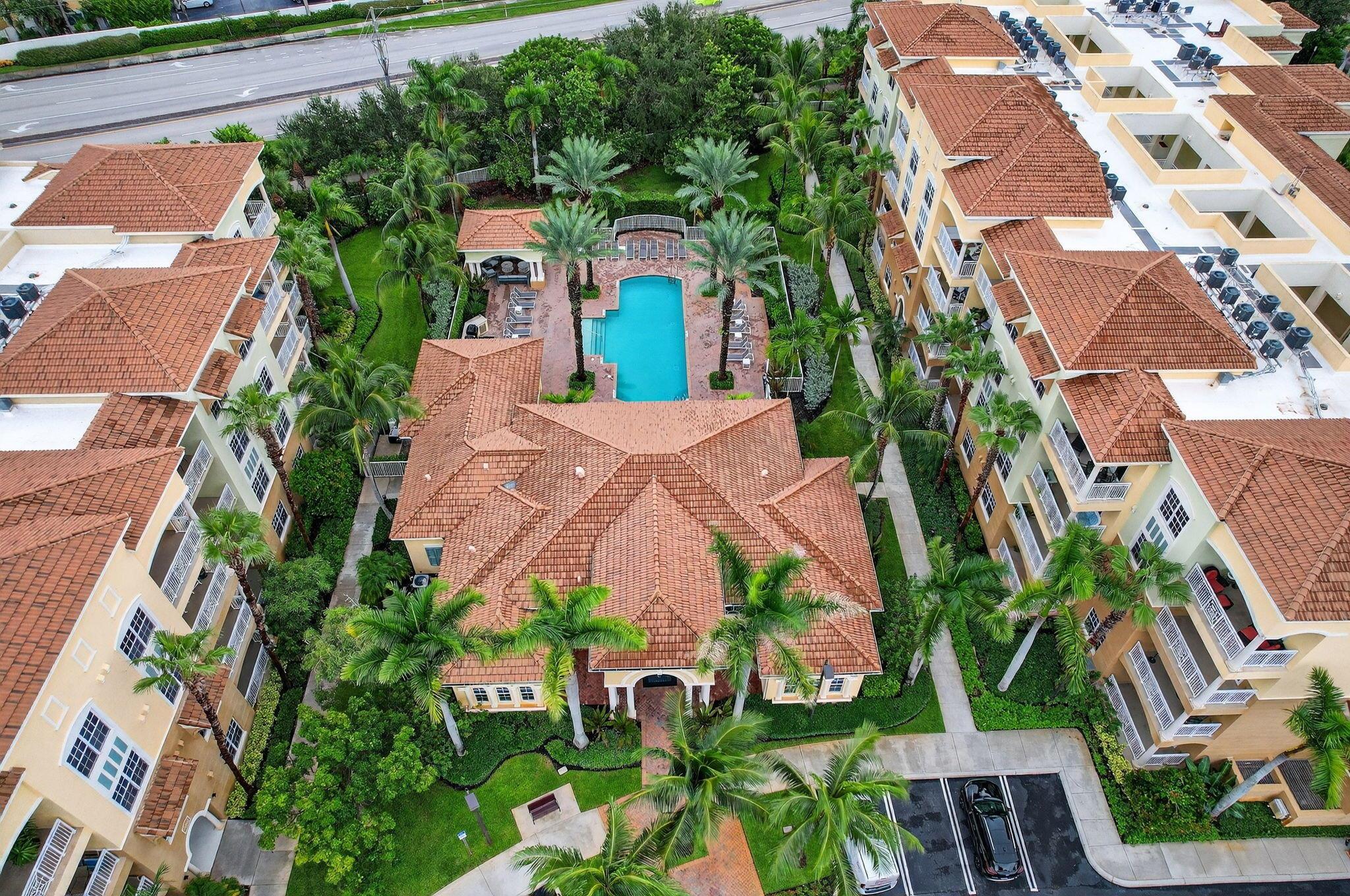 VILLAS AT MANGROVE BAY CO - Residential Lease