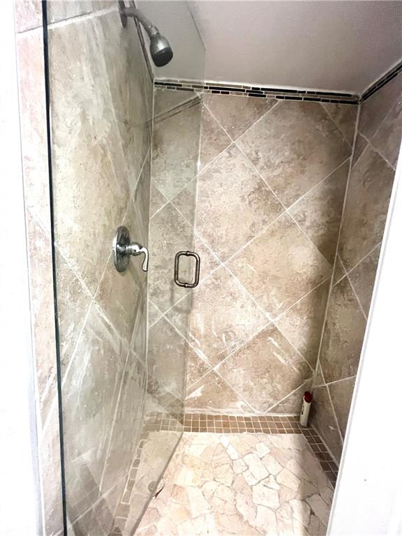 The Green Condo - Residential