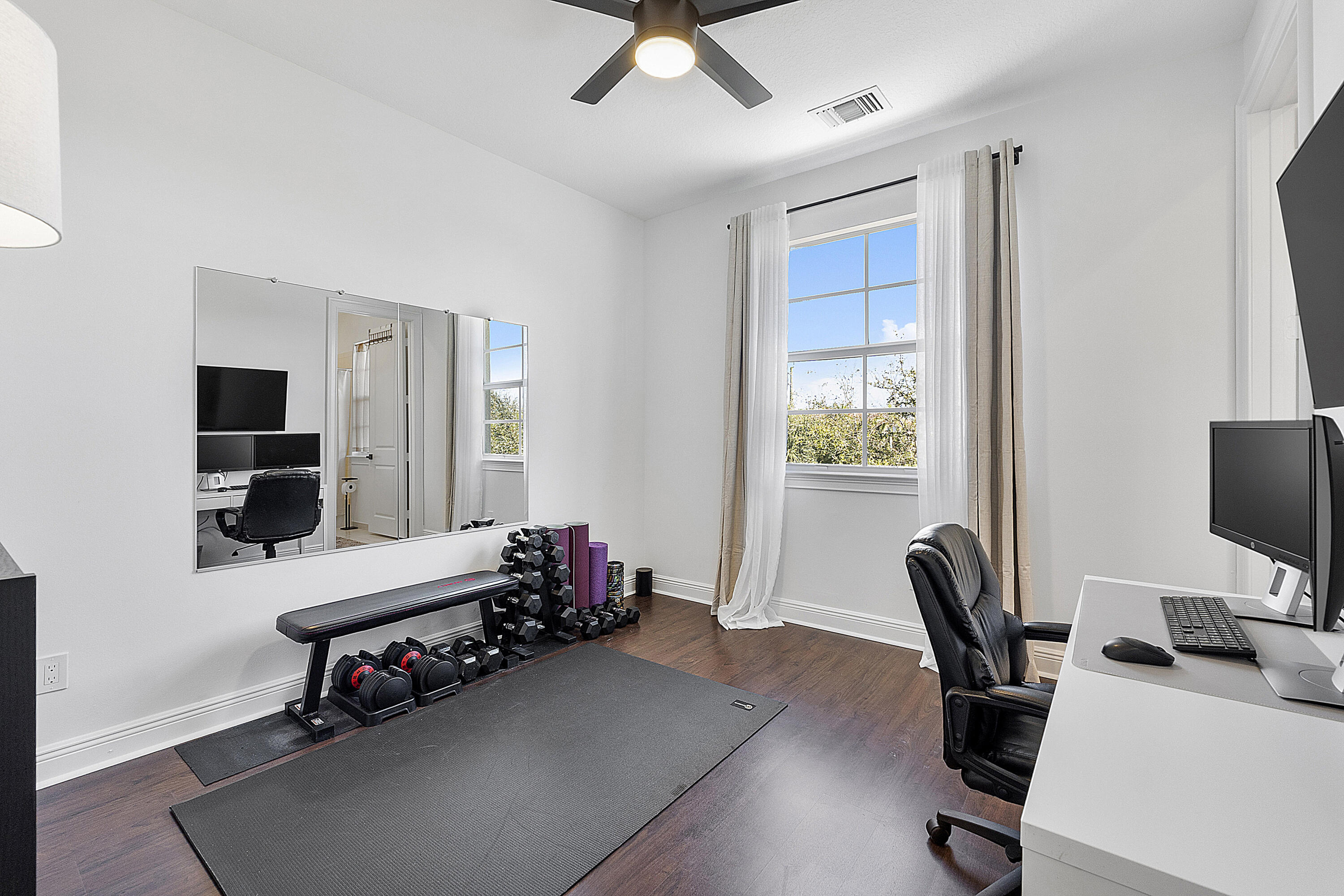 ROYAL POINCIANA - Residential