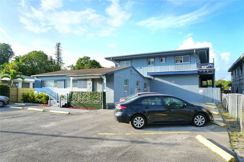 808 NW 19 St Fort Lauderdale FL 33311