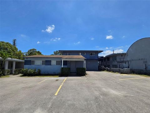 808 NW 19 St Fort Lauderdale FL 33311