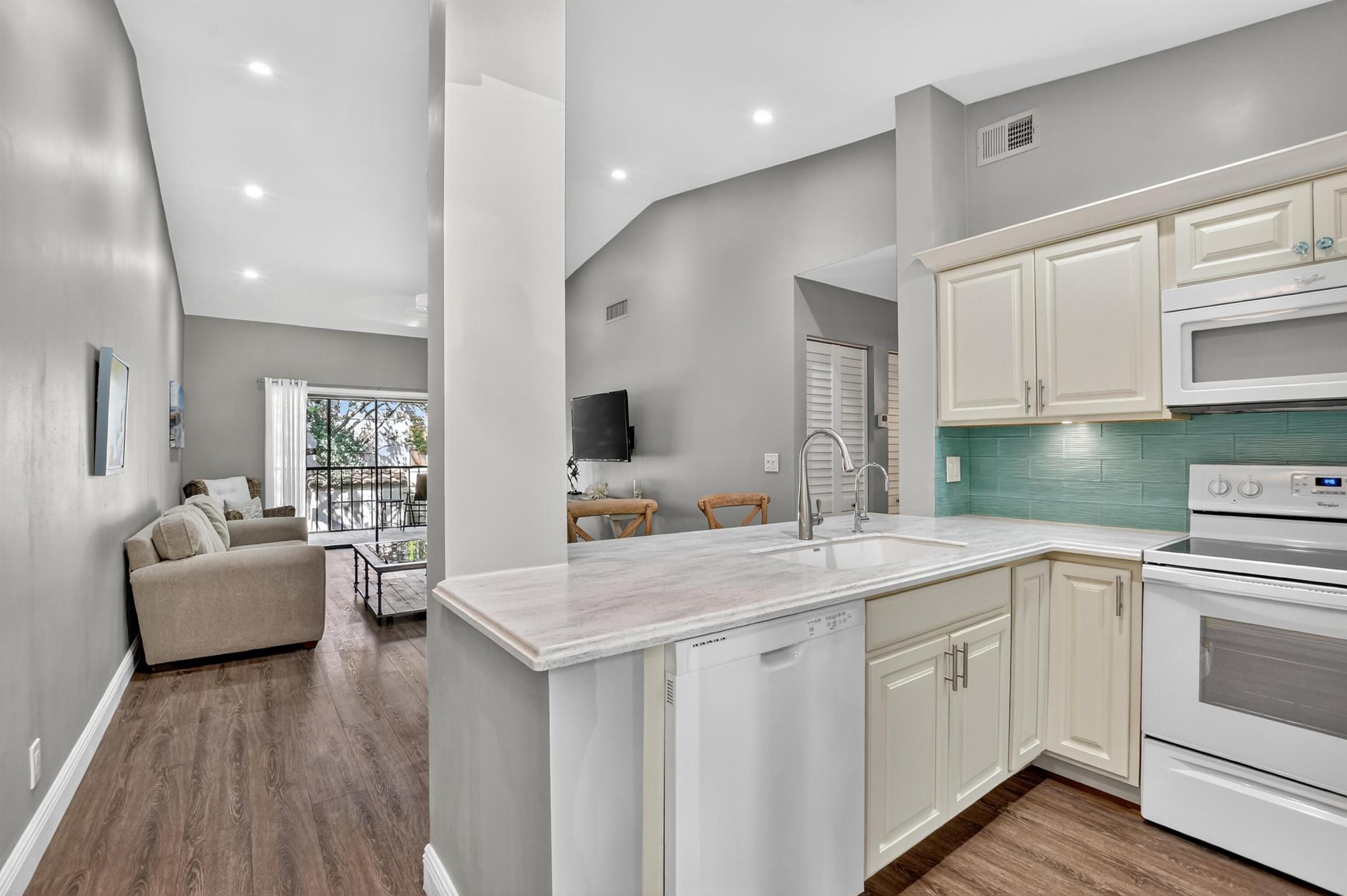 3100 Millwood Terrace 2050
