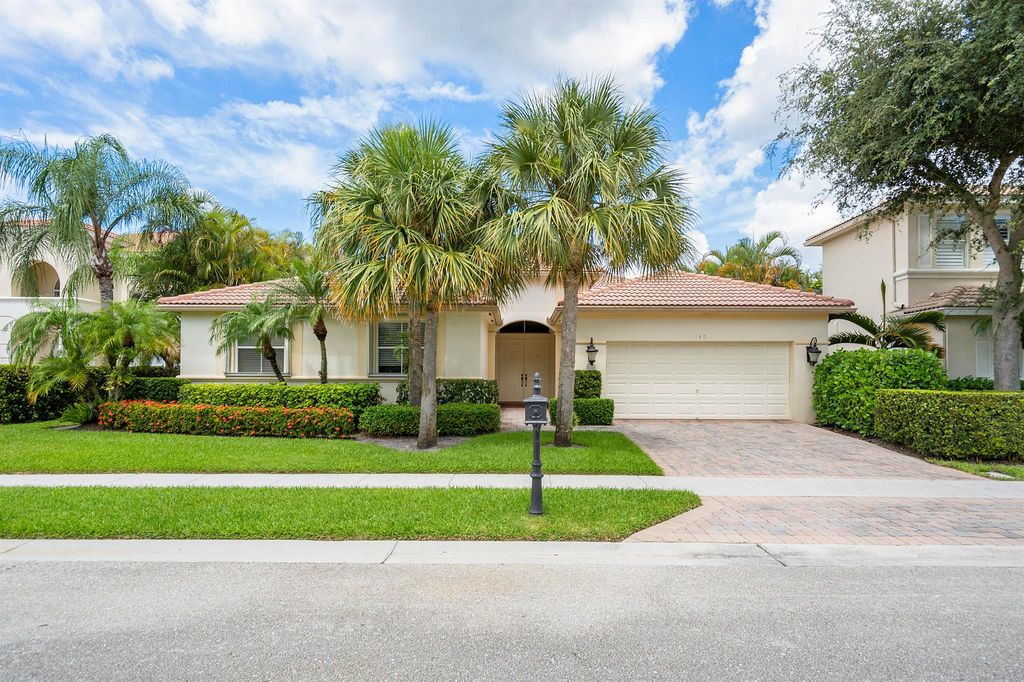 Photo of 195 Sedona Way, Palm Beach Gardens, FL 33418 (MLS # R10996046)