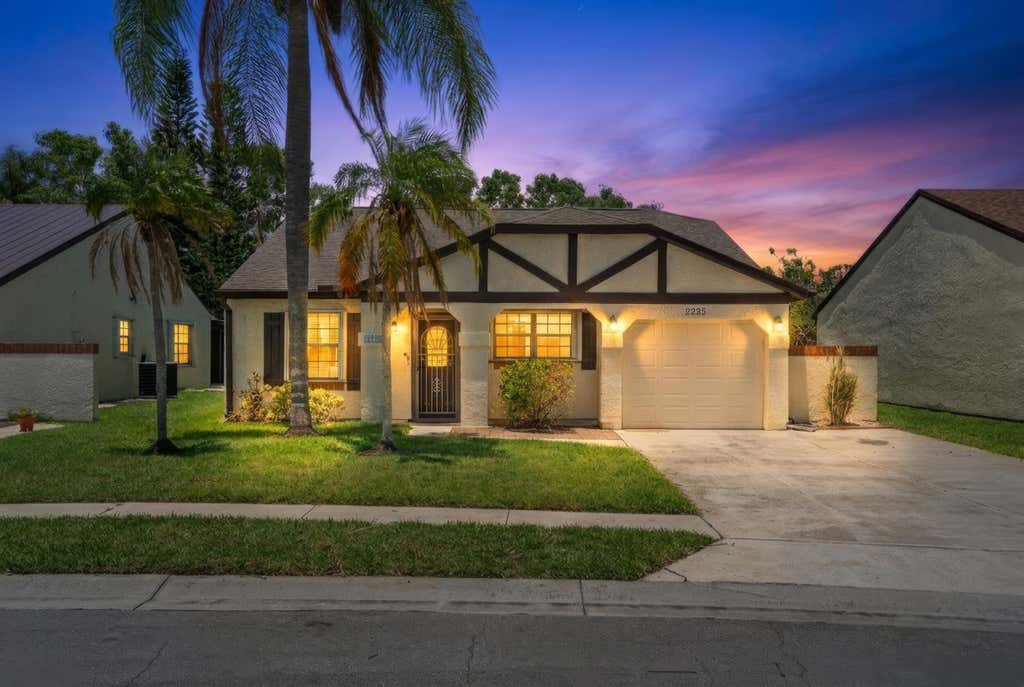 Photo of 2225 SE Barrington Street, Port Saint Lucie, FL 34952 (MLS # B26043469)