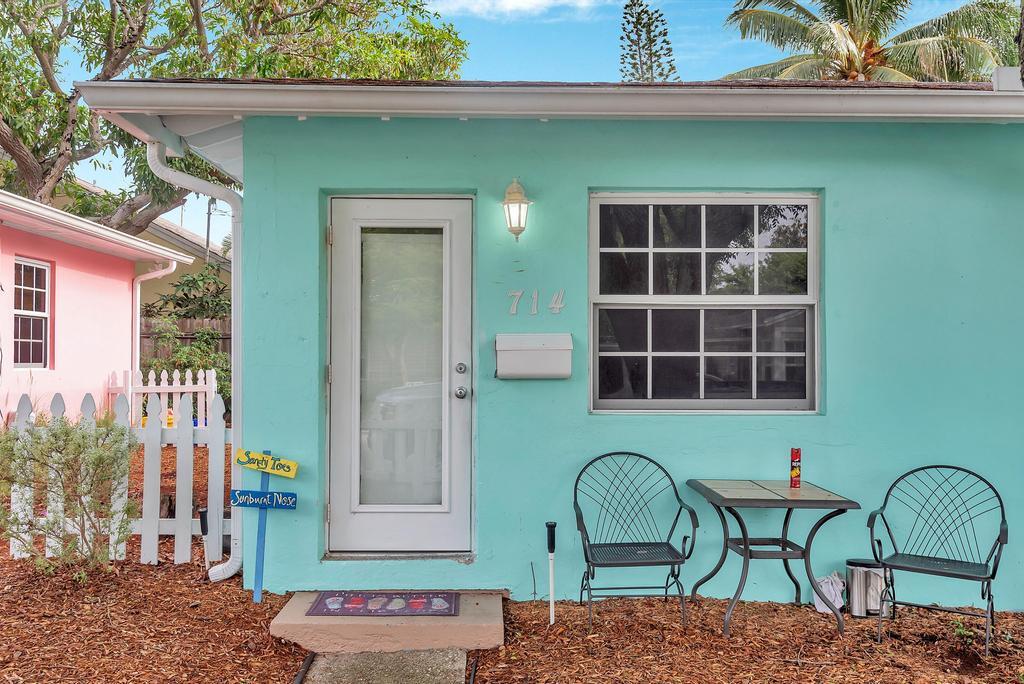 LAKE WORTH TOWN OF - Residential Income