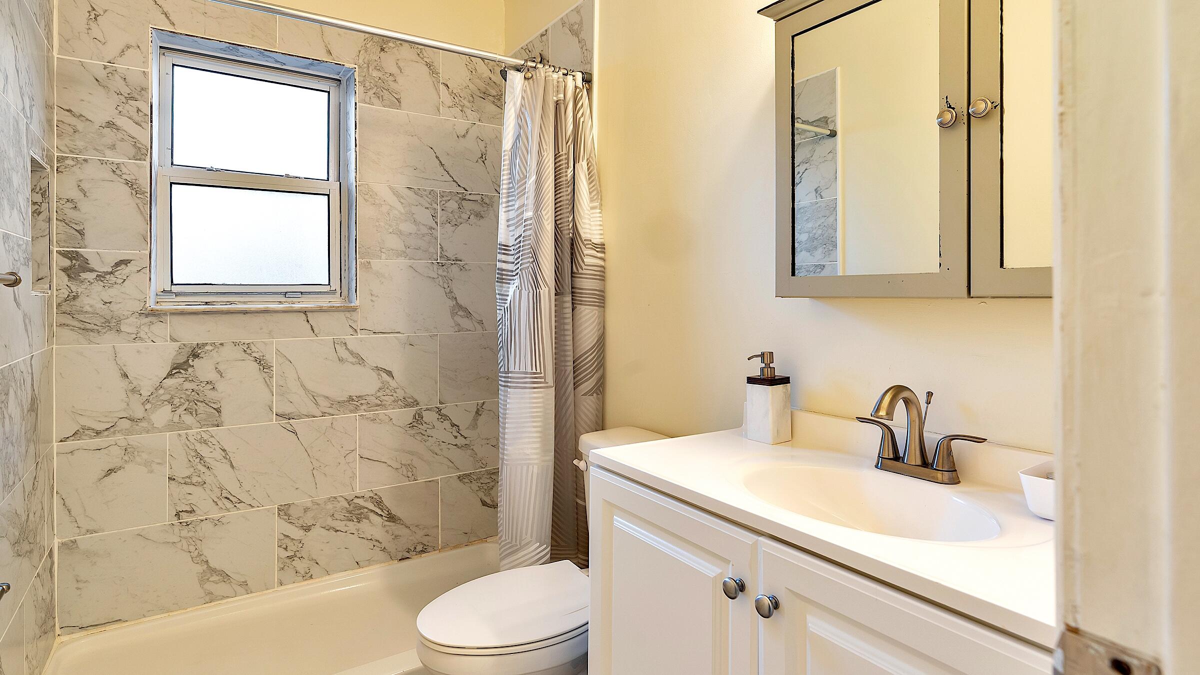 LAKE WORTH TOWN OF - Residential Income